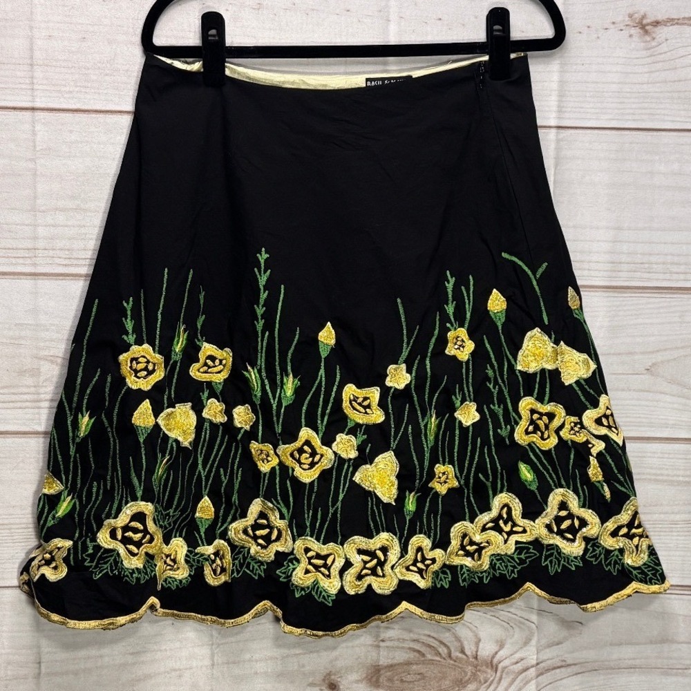 Basil & Maude‎ Black Floral Embroidered Scalloped Hem Skirt Size 8 Festival